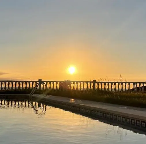 El Caserio Aparthotel