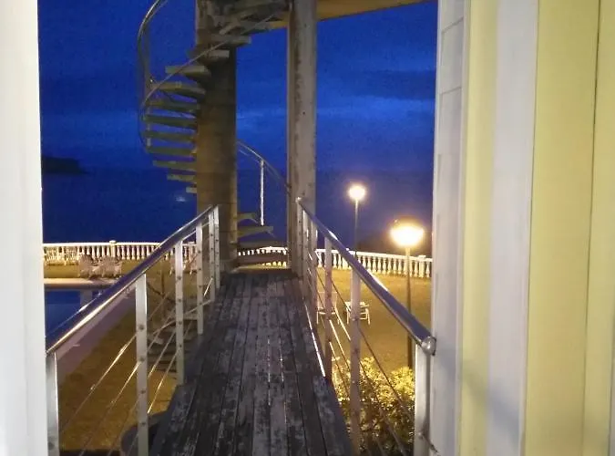 El Caserio Aparthotel 3*