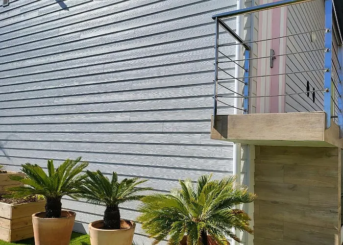 El Caserio Aparthotel